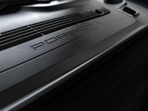 Certified 2024 Porsche 718 Boxster Spyder RS RWD image 40
