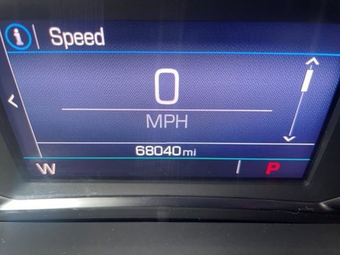 Used 2023 GMC Acadia SLE w/ Driver Convenience Package image 14