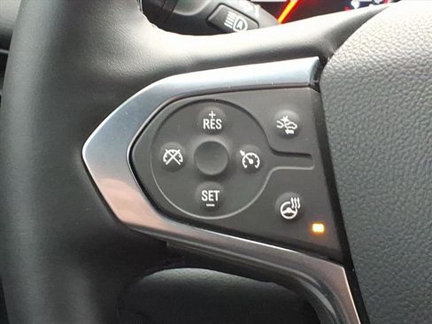 Used 2023 Chevrolet Traverse Premier w/ Redline Edition image 26