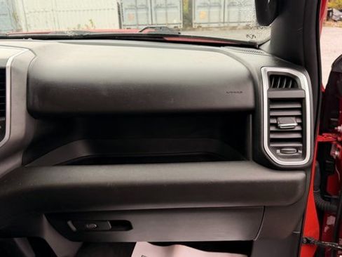 Used 2021 RAM 1500 Big Horn image 42