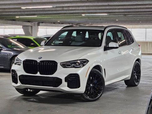 Certified 2023 BMW X5 sDrive40i w/ M Sport Package image 1