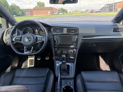 Used 2016 Volkswagen GTI SE w/ Lighting Package (SEL) FWD image 24