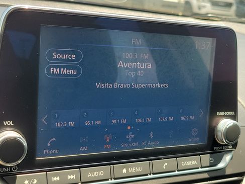 Used 2022 Nissan Altima 2.5 SV FWD image 21