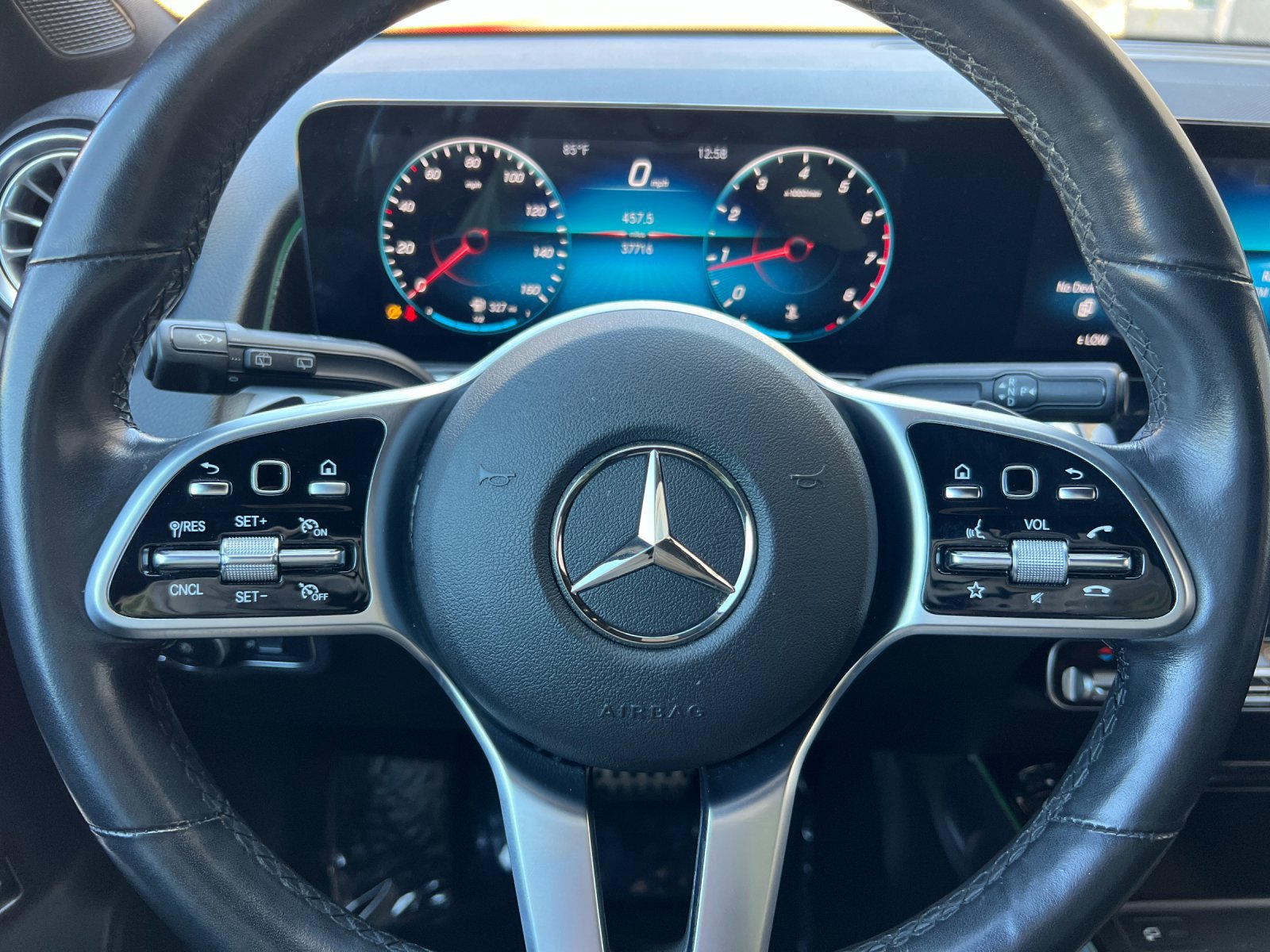 Used 2022 Mercedes-Benz GLB 250 image 22