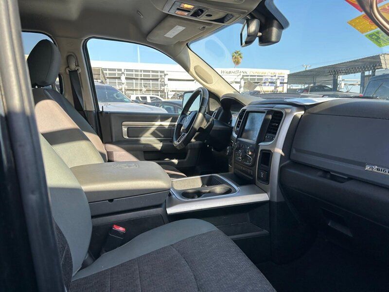 Used 2018 RAM 1500 Big Horn AWD/4WD image 18