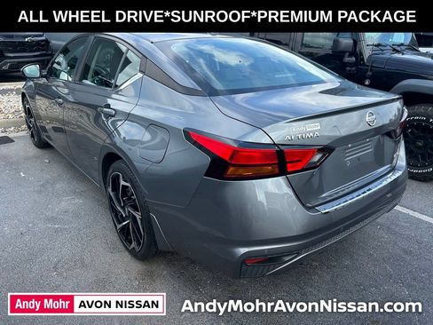 Used 2020 Nissan Altima 2.5 SR w/ Premium Package AWD/4WD image 3