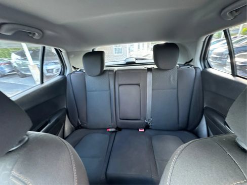 Used 2018 Chevrolet Trax LS FWD image 19