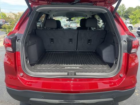 Used 2023 Chevrolet Equinox LT AWD/4WD image 37