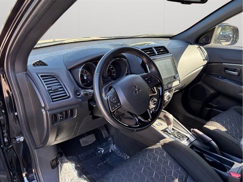 Used 2024 Mitsubishi Outlander Sport LE AWD/4WD image 6