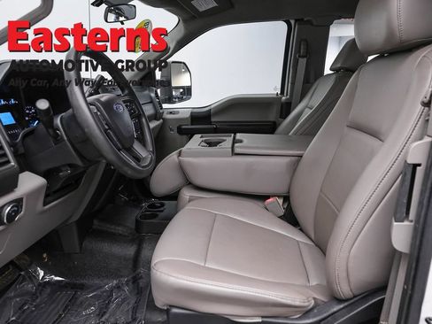 Used 2018 Ford F250 XL w/ Power Equipment Group RWD image 14