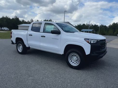 New 2026 Chevrolet Colorado W/T w/ WT Convenience Package II image 2