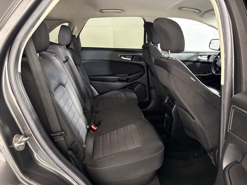 Used 2016 Ford Edge SE FWD image 35