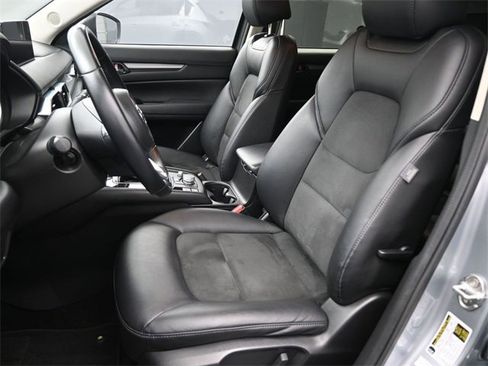 Used 2021 MAZDA CX-5 Touring image 7