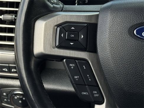 Used 2019 Ford F150 Platinum w/ Equipment Group 701A Luxury image 13