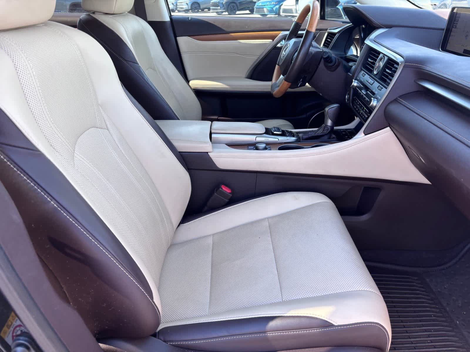 Used 2018 Lexus RX 350 AWD w/ Premium Package image 9