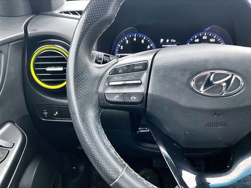Used 2019 Hyundai Kona Limited image 16
