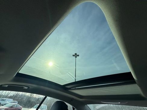 Used 2013 Mercedes-Benz E 350 4MATIC Coupe image 18