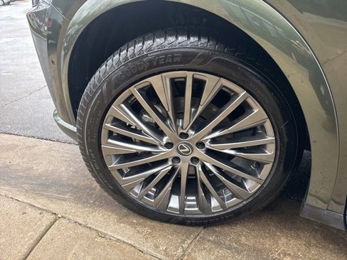 Used 2023 Lexus RX 350 AWD image 11