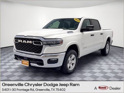 Used 2025 RAM 1500 Big Horn AWD/4WD image 1