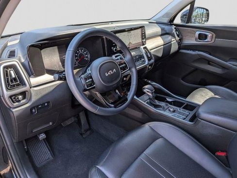 Certified 2023 Kia Sorento S AWD/4WD image 14