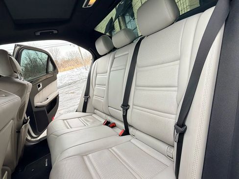 Used 2014 Mercedes-Benz E 63 AMG S-Model image 32
