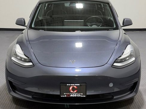 Used 2019 Tesla Model 3 Performance image 3