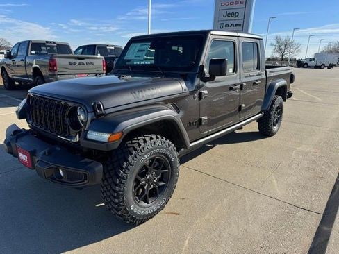 New 2026 Jeep Gladiator Sport AWD/4WD image 3