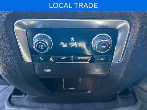 Used 2023 Chevrolet Suburban High Country w/ Premium Package 2 image 24