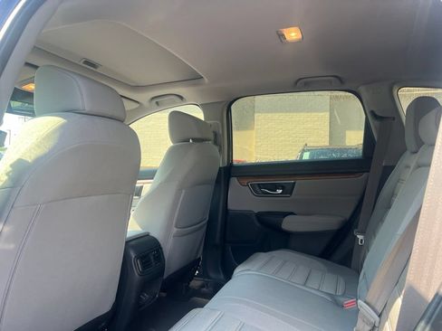 Used 2017 Honda CR-V EX image 8