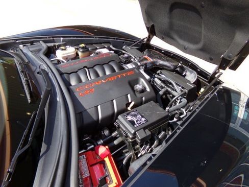 Used 2013 Chevrolet Corvette Grand Sport w/ 2LT Preferred Equipment Group RWD image 15