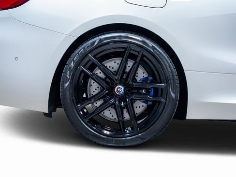 Used 2023 BMW M8 Competition w/ Driving Assistance Package image 28