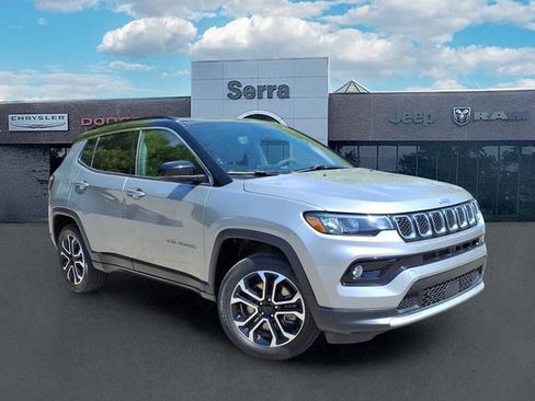 Used 2023 Jeep Compass Limited AWD/4WD image 1