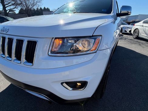 Used 2015 Jeep Grand Cherokee Limited w/ Trailer Tow Group IV image 6
