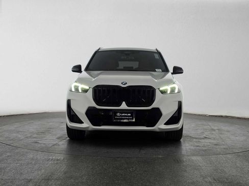 Used 2023 BMW X1 xDrive28i w/ M Sport Package AWD/4WD image 8