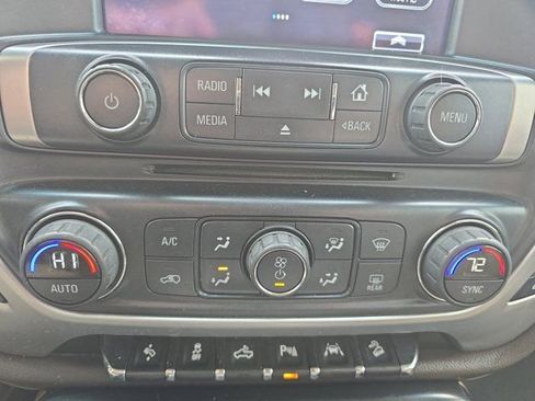 Used 2017 GMC Sierra 1500 SLT image 35