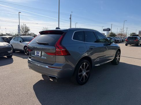 Used 2020 Volvo XC60 T6 Inscription w/ Protection Package Premier image 6