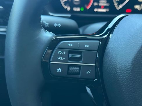Used 2024 Honda CR-V EX-L image 29