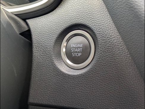 Used 2025 Toyota Corolla XSE FWD image 17