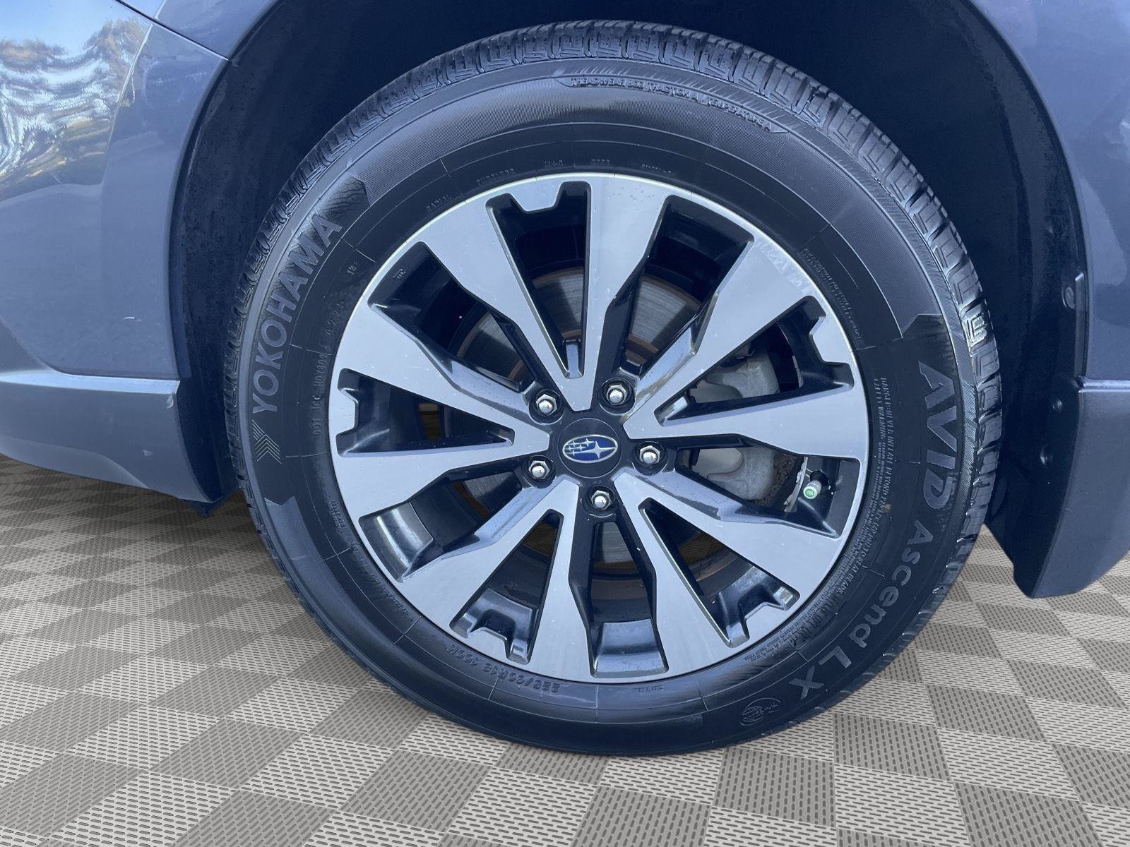 Used 2017 Subaru Outback 3.6R Limited AWD/4WD image 19
