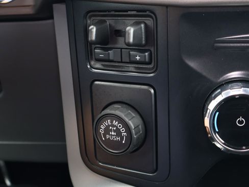 Used 2024 Ford F150 XLT w/ Equipment Group 303A High image 29