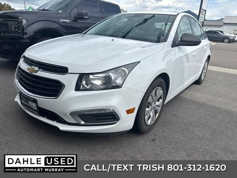 Used 2016 Chevrolet Cruze LS FWD image 1