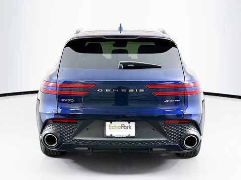 Used 2022 Genesis GV70 3.5T Sport w/ Sport Prestige Package AWD/4WD image 7