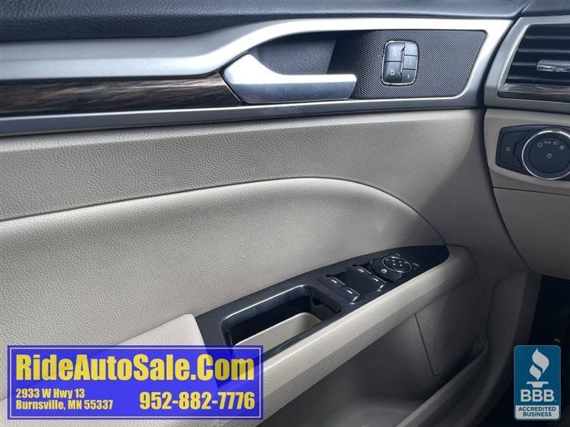 Used 2013 Ford Fusion SE FWD image 37