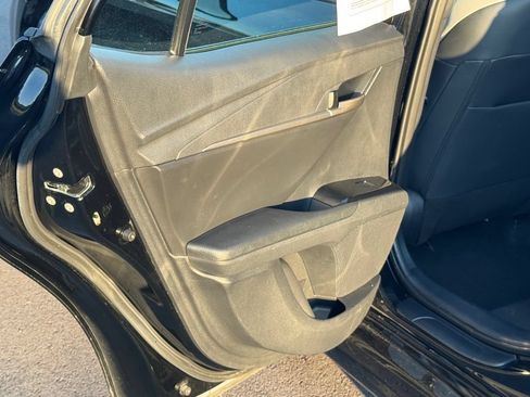 Used 2025 Toyota Camry SE FWD image 17