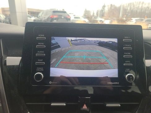 Used 2024 Toyota Camry SE image 29