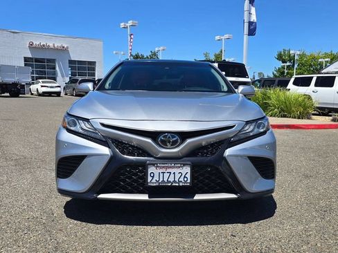 Used 2018 Toyota Camry XSE w/ Audio Package FWD image 2