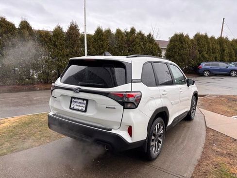 New 2026 Subaru Forester Touring AWD/4WD image 4