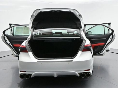 Used 2019 Toyota Camry XSE w/ Driver Assist Package FWD image 40