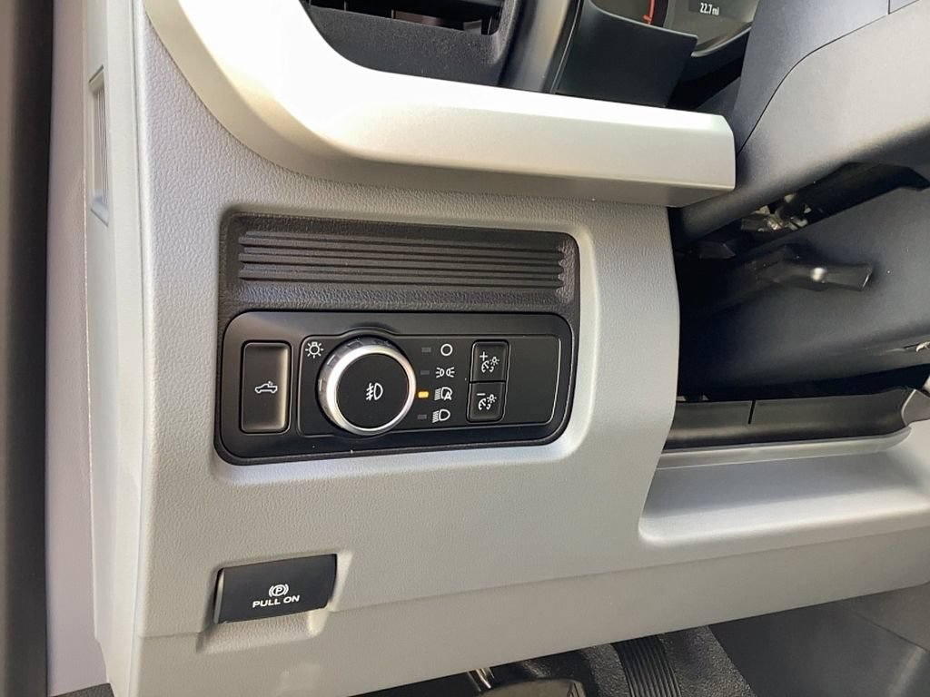 New 2026 Ford F350 XL w/ XL Off-Road Package AWD/4WD image 16