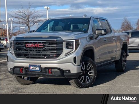 Used 2022 GMC Sierra 1500 AT4 w/ AT4 Premium Package image 1